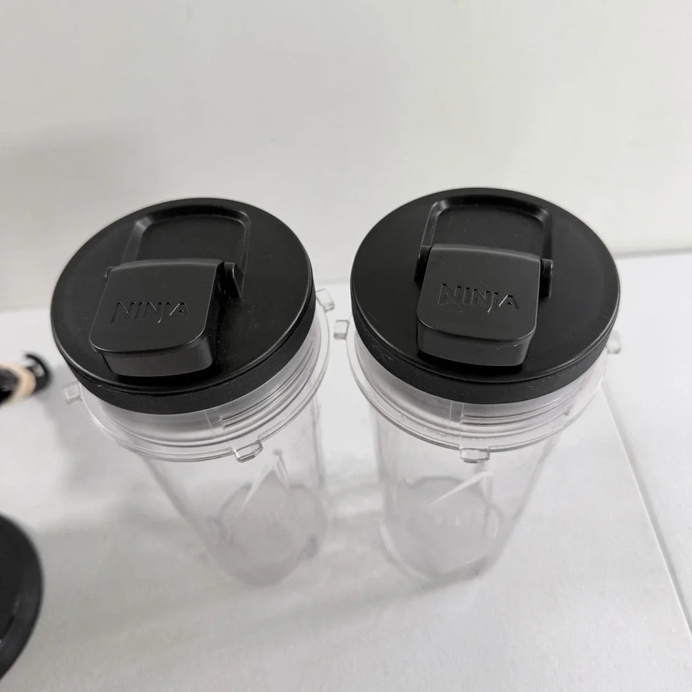 Ninja Nutri Blender QB3 Series 30 W/ 2 Cups 2 Lids Blade Assembly 700W TESTED